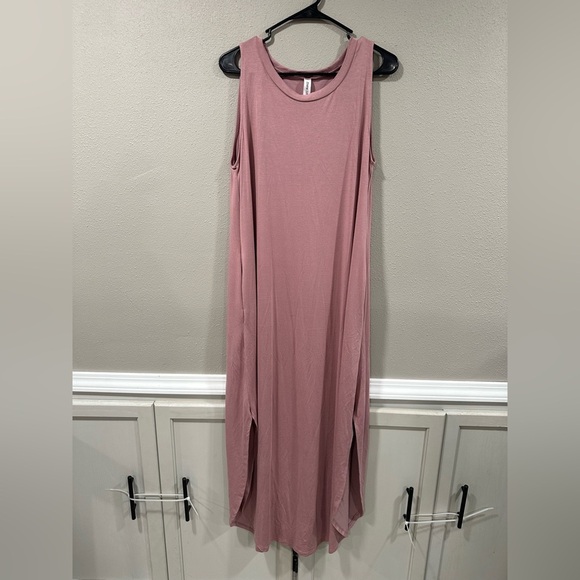 🔴Zenana Outfitters Mauve Maxi Dress - Picture 2 of 5